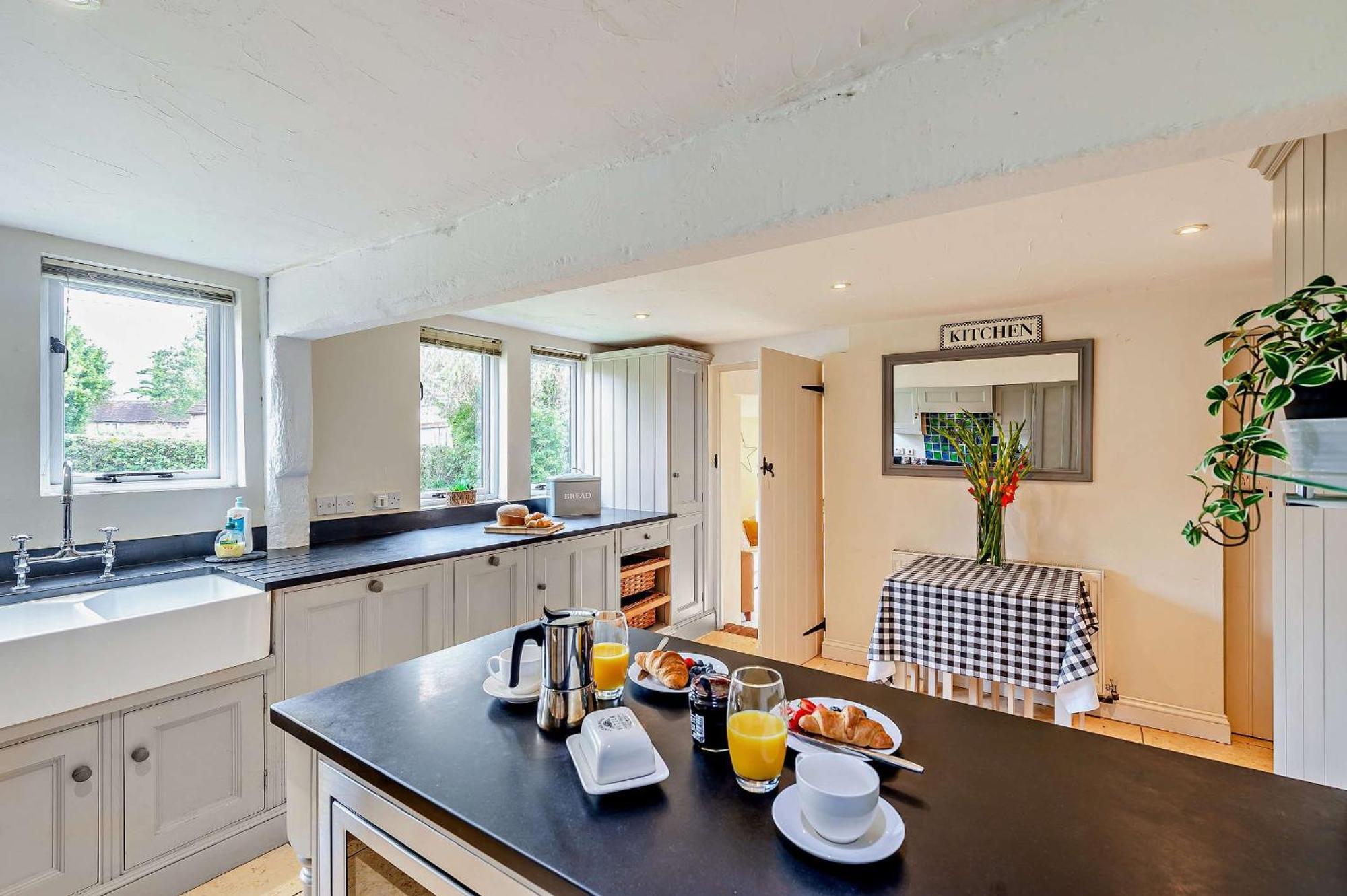 Court Lodge Oast Heathfield Bagian luar foto